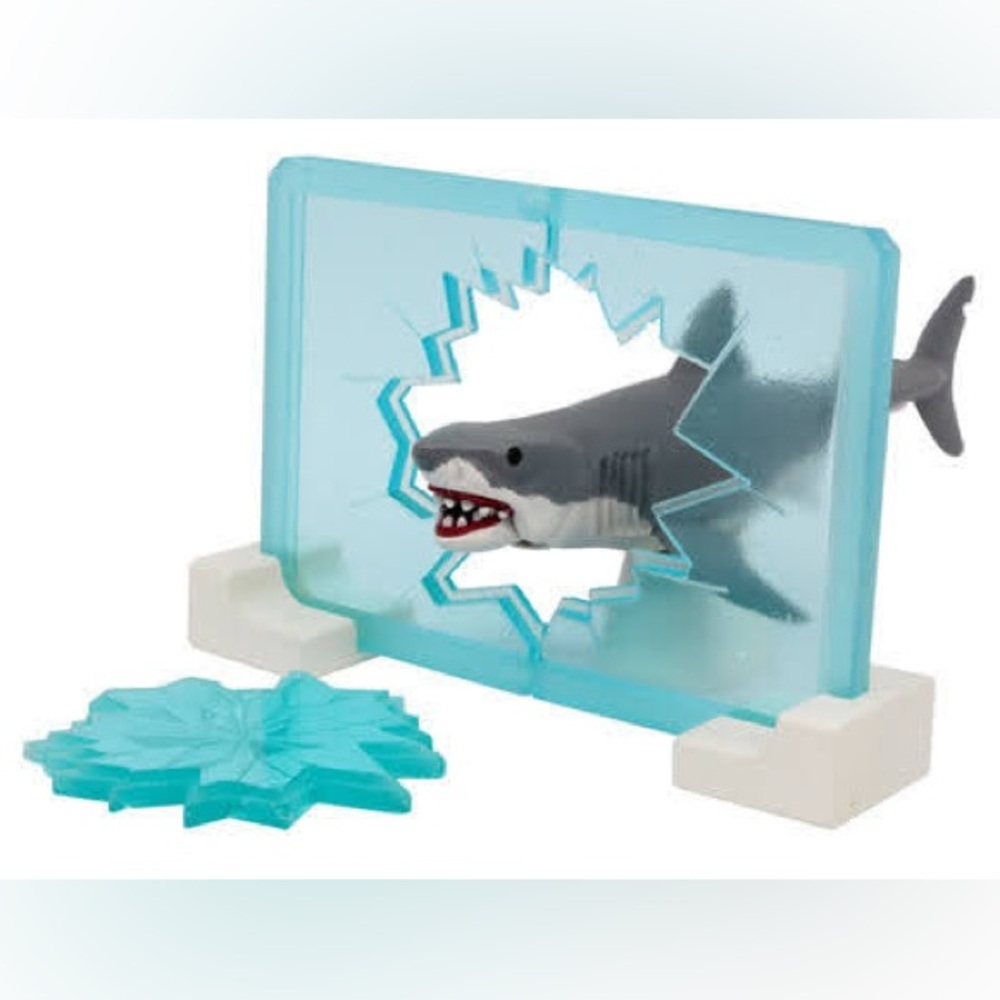 Jaws 3 Raid Shark Gashapon Capsule Toy Japan Figurine